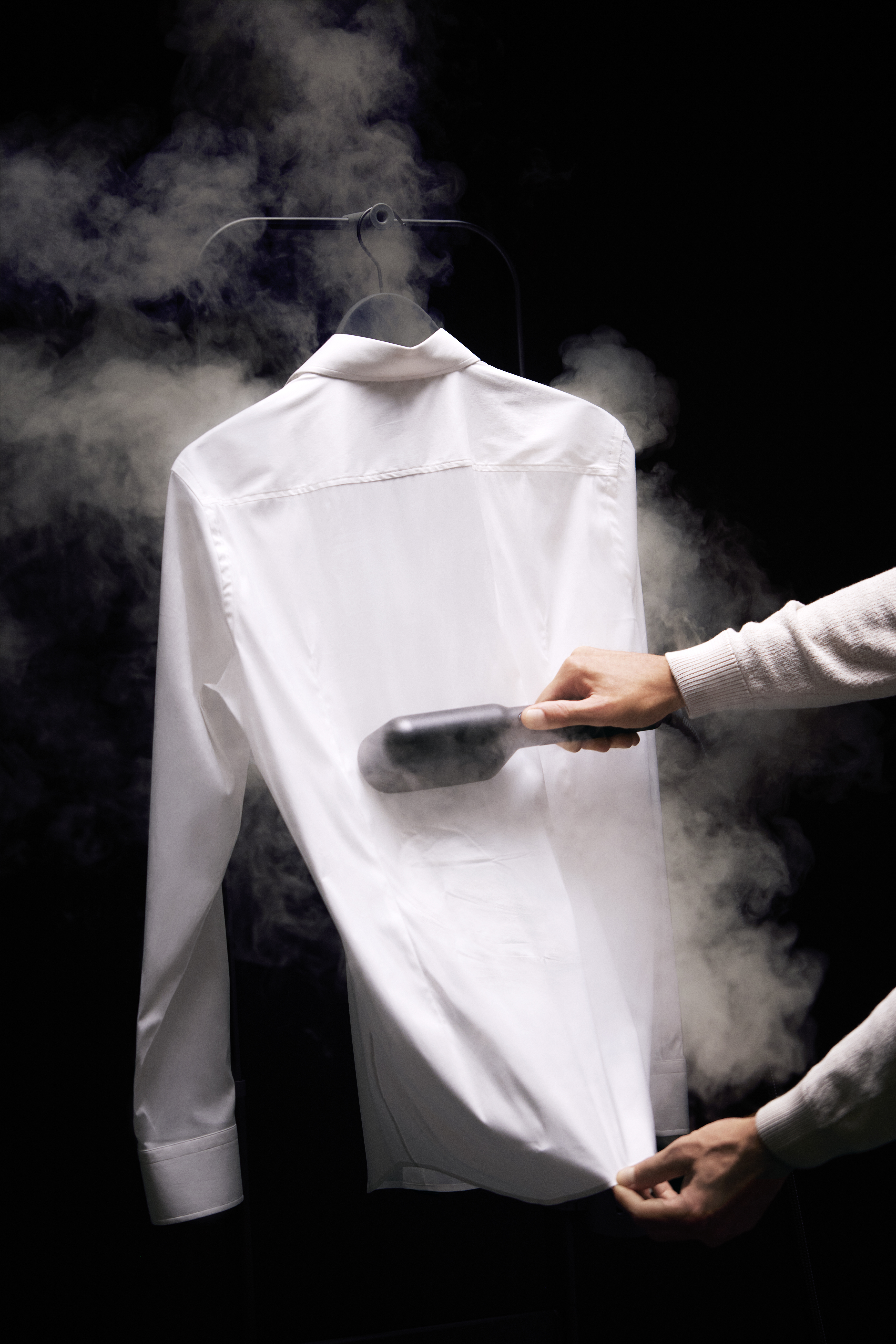 The best ironing systems, steam stations, and steamers. Laurastar Steam Irons.