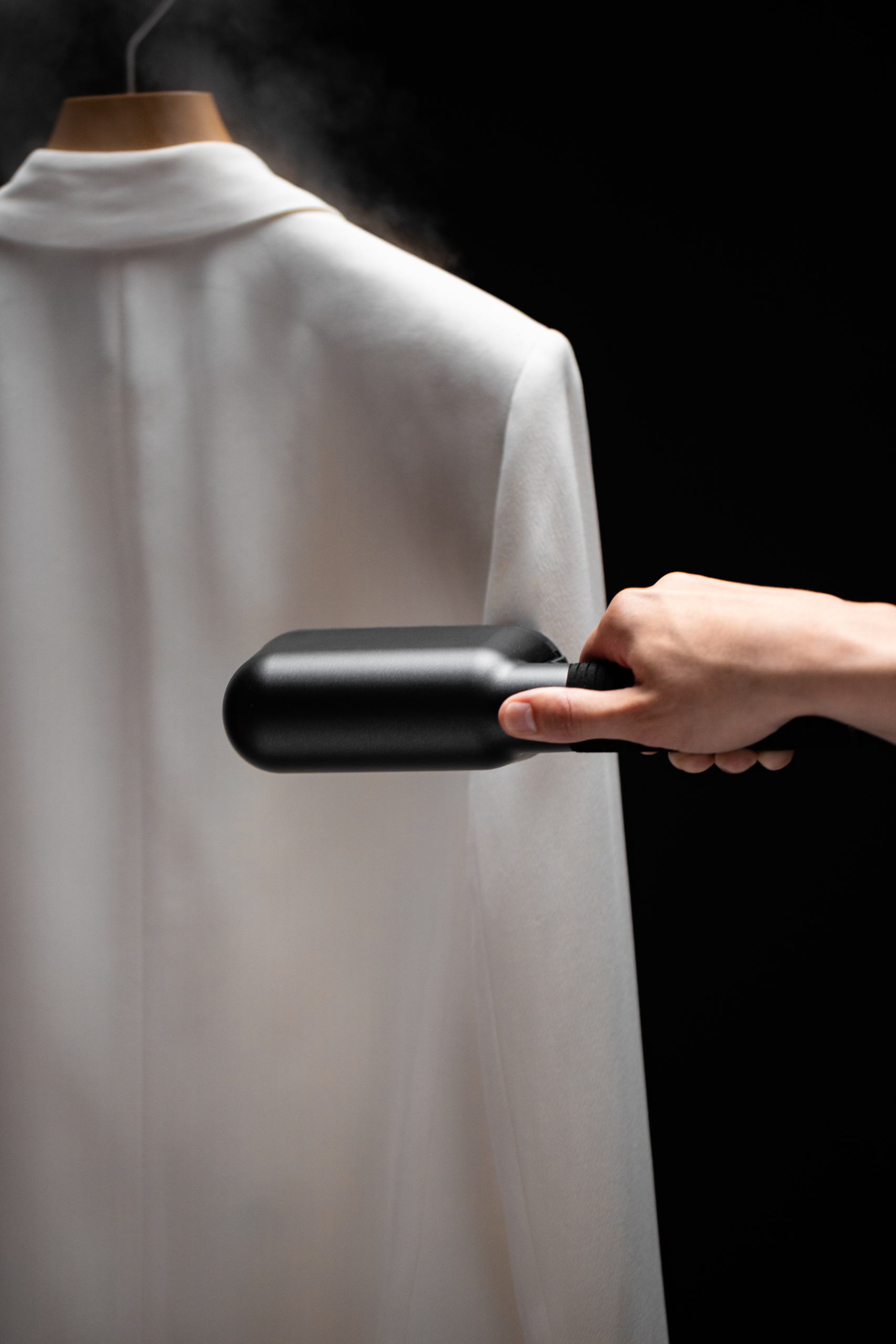 The best ironing systems, steam stations, and steamers. Laurastar Steam Irons.